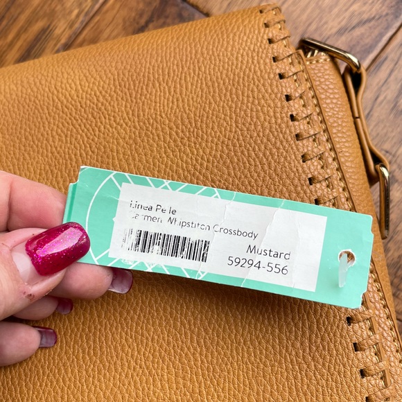 STITCH FIX Linea Pelle Carmen Whipstitch Crossbody purse in mustard - Picture 5 of 5